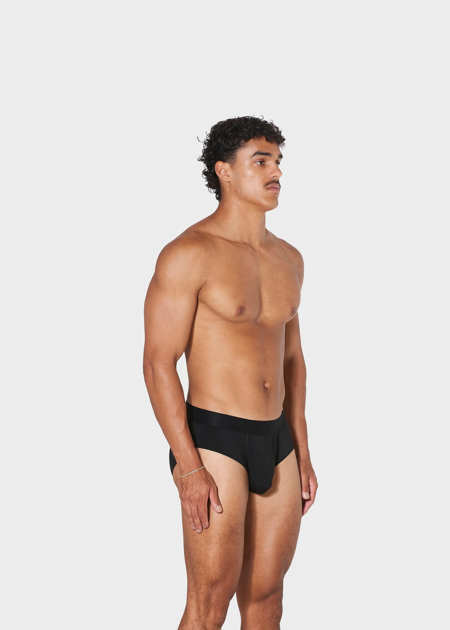CLASSIC BLACK (BRIEF)