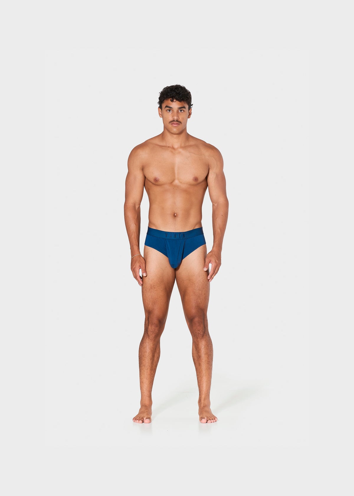 CLASSIC BLUE (BRIEF)