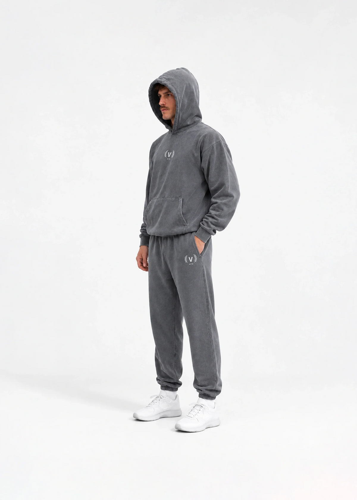 AGED BLACK SWEAT PANTS